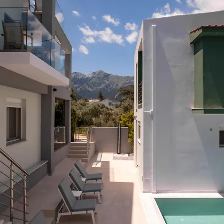 Verde Villas *